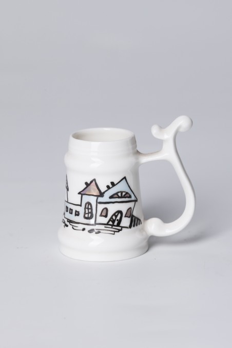 Porcelain mugs with lids